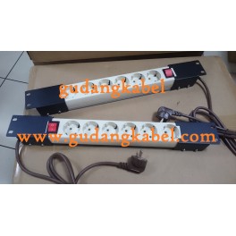 PDU 6 Outlets, Plastik